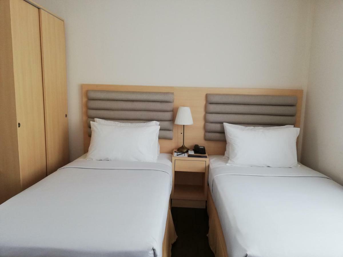 Royale Chulan Cherating Chalet Екстериор снимка